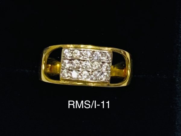 22ct Mens Ring - Stone Ring